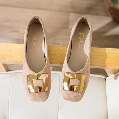 Pantofi moderni de dama din piele intoarsa cu talpa plata si catarama