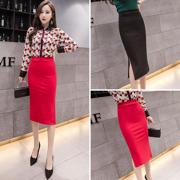 Fusta de dama moderna cu talie inalta si cu fanta in negru