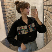 Cămașă modernă de damă cu nasturi și broderie