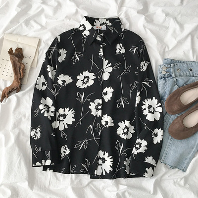 Cămașă modernă de damă cu motive florale și mâneci lungi