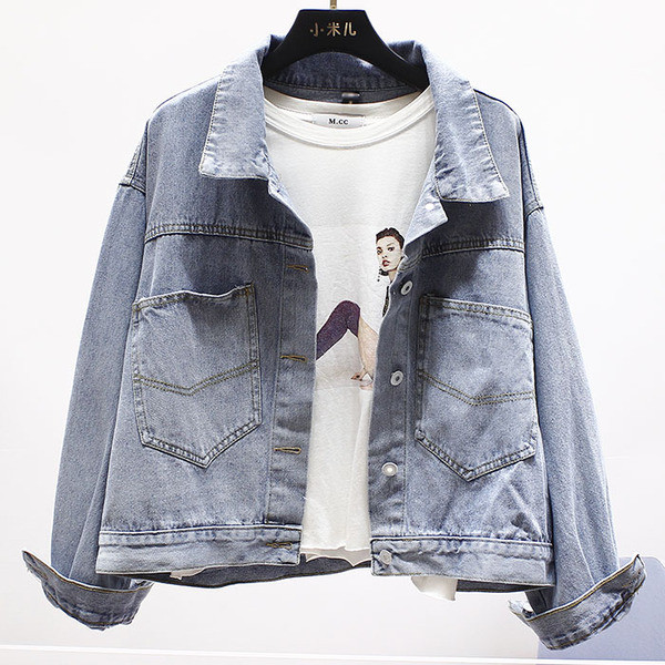 ÚJ modell női farmerdzseki rátéttel és kövekkel