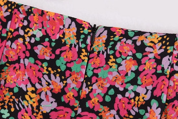 Пролетна дамска пола с флорален десен и висока талия