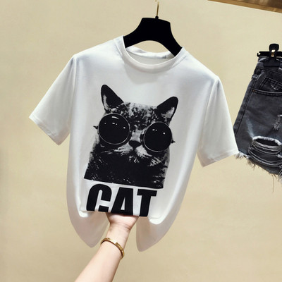 Tricou de dama modern cu aplicatie si decolteu rotund