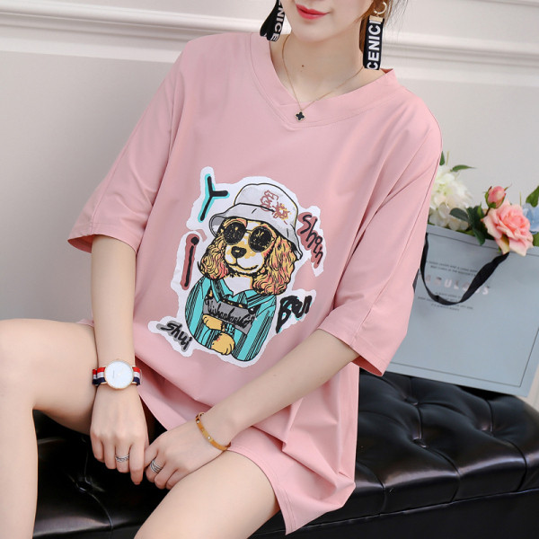 Tricou casual dama cu decolteu spitz si imprimeu - model larg