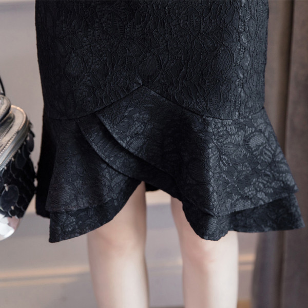 Fusta de dama casual asimetrica cu broderie si talie inalta