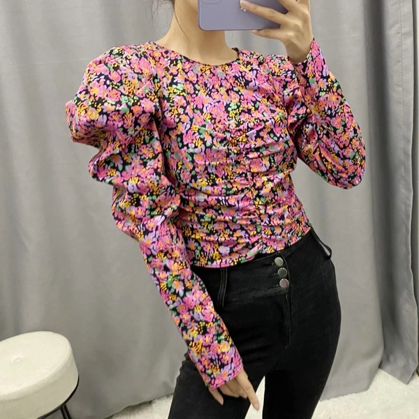 Bluză scurtă de damă actuală cu mâneci bufante și model floral