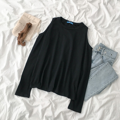 Lezser női blúz csupasz váll és kerek nyakkivágással