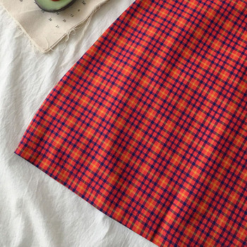 Карирана дамска къса пола с А-линия