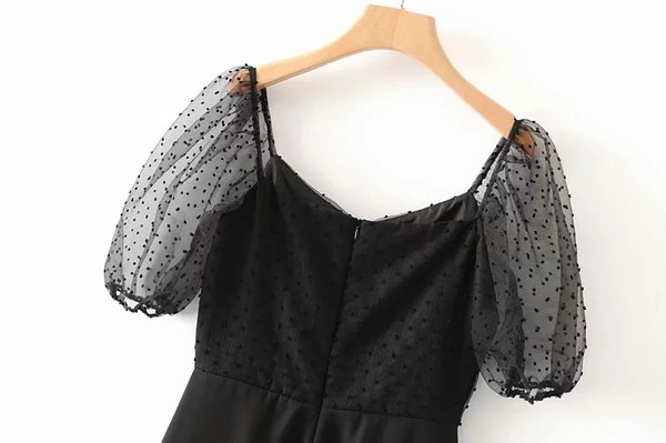 Salopeta scurta de dama cu maneci transparente de culoare neagra