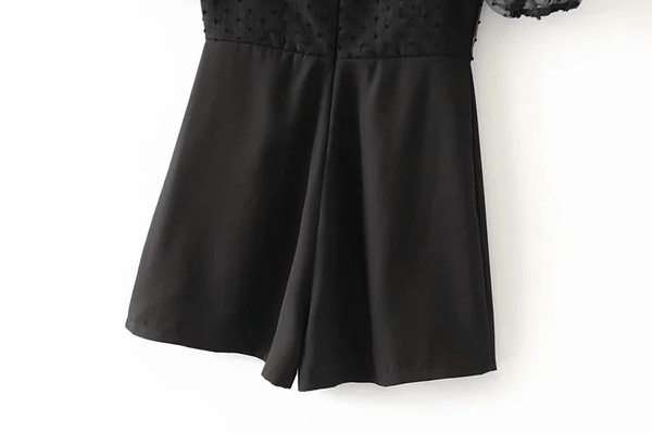 Salopeta scurta de dama cu maneci transparente de culoare neagra