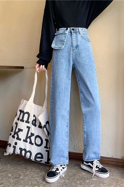 Ženske traperice s visokim strukom i vanjskim džepom