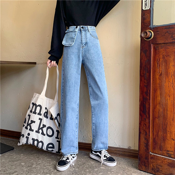 Ženske traperice s visokim strukom i vanjskim džepom