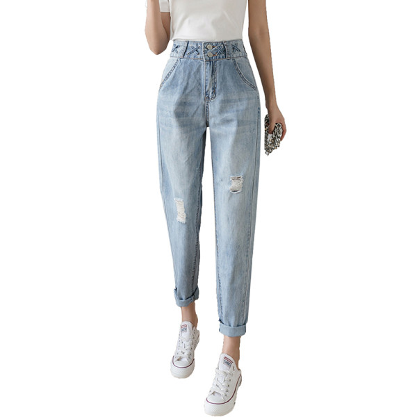 Ležeran ženski ravni model s visokim strukom i poderan na desno