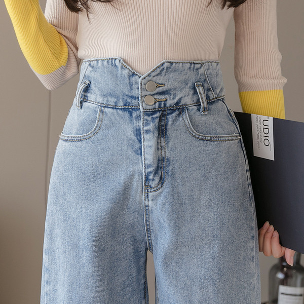 Blugi de dama cu nasturi si talie inalta – model drept