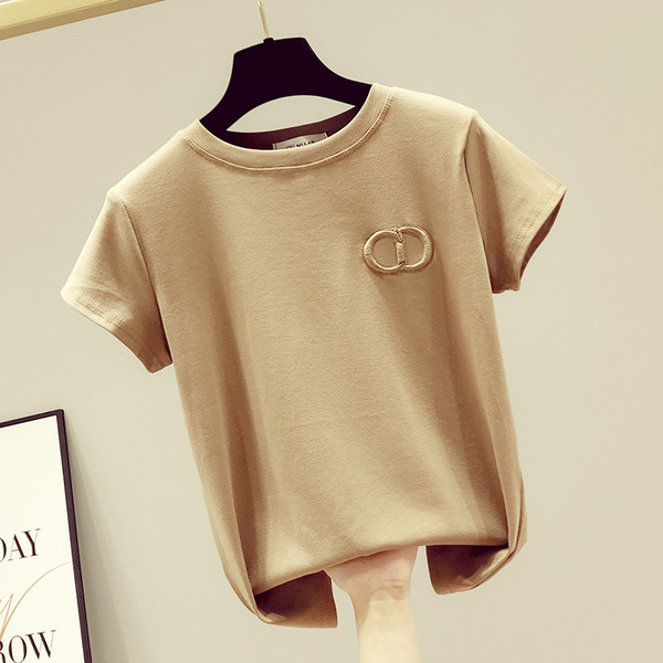 Modern női póló rövid ujjal és kerek nyakkivágással