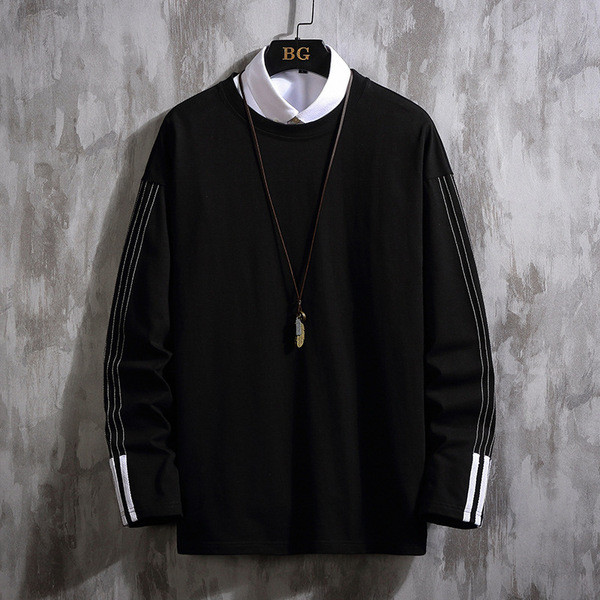 Modern, sima férfi blúz modell, hosszú ujjal és ovális nyakkivágással