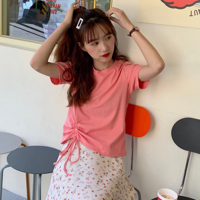 Női póló rövid ujjal és nyakkendővel