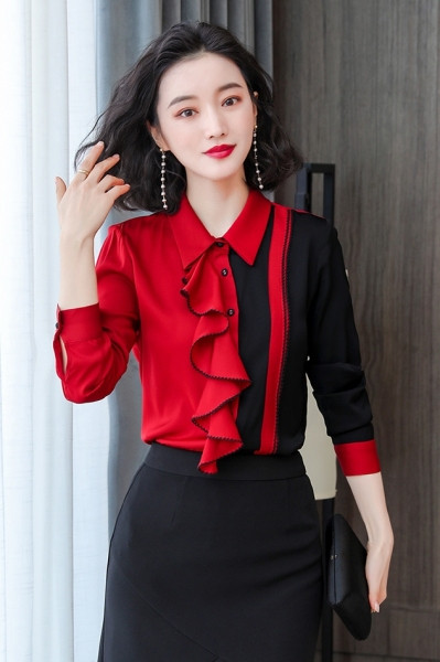 Cămașă elegantă de damă, cu guler și bucle clasice