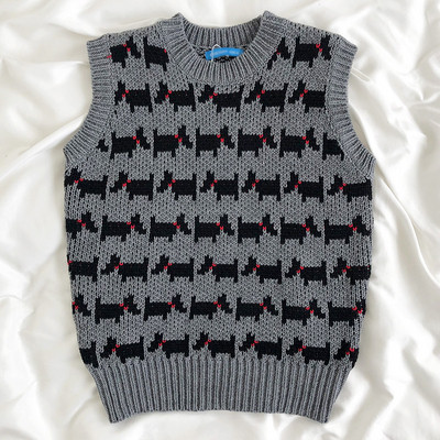 Retró női kötött mellény ovális nyakkivágással