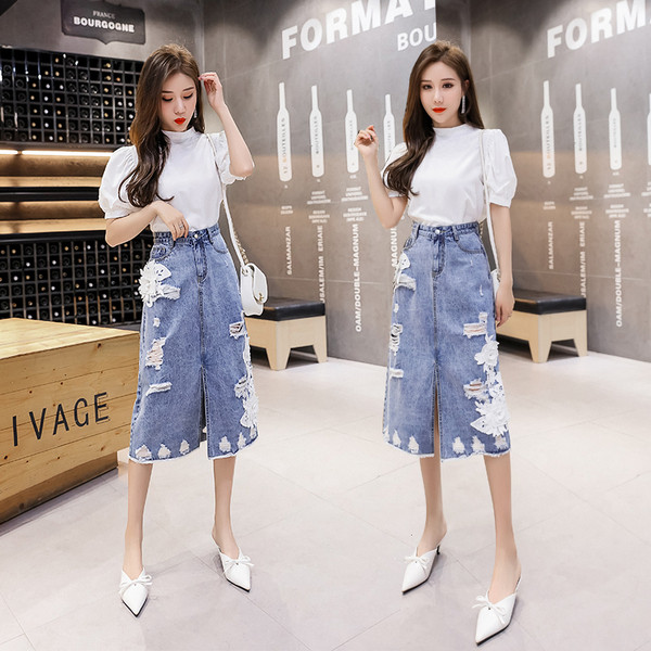 Fusta de dama din denim model nou cu motive rupte si broderie