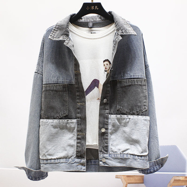 Geaca de dama model NOU din denim cu buzunare si guler clasic