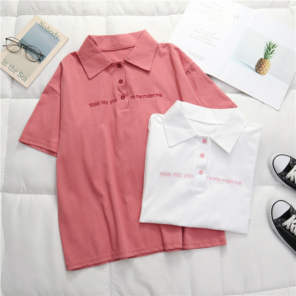 Tricou casual dama cu guler clasic si inscriptionare