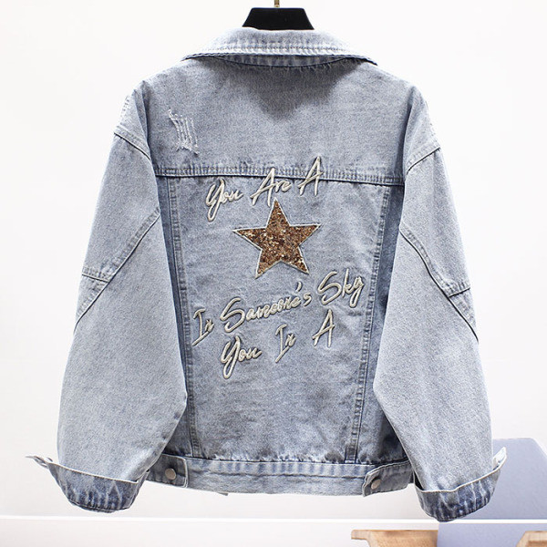 Дамско модерно дънково яке с пайети и надписи 