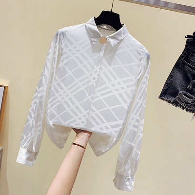 Cămașă de damă elegantă, cu guler clasic și element metalic