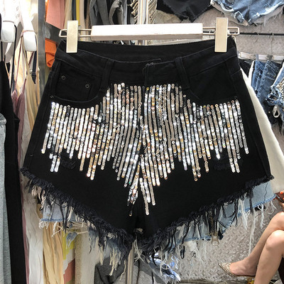 Női rövidnadrág új modellje elemmel - flitterekkel