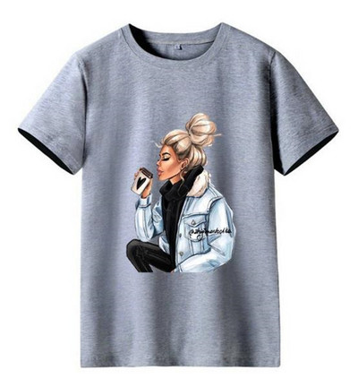 Tricou casual de dama cu maneca scurta si aplicatie colorata