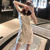 Модерна дамска рокля с пайети