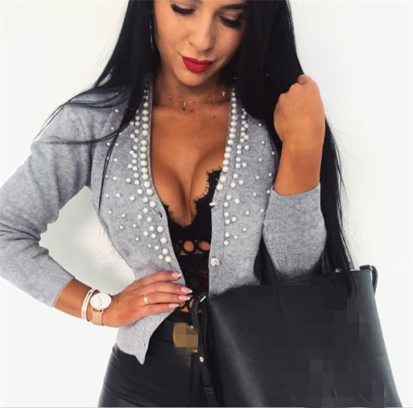 Vestă de primăvară de damă actuală cu decolteu în V și perle