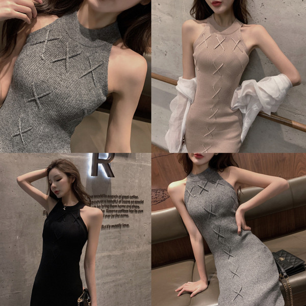 Вталена дамска рокля с овално деколте 