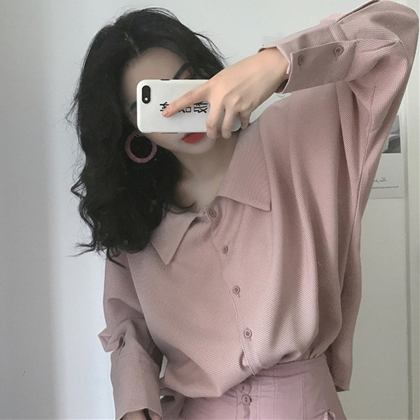 Cămașă lată de damă cu nasturi