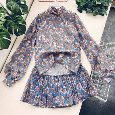 Virágmintás, hosszú ujjú női alkalmi ruha