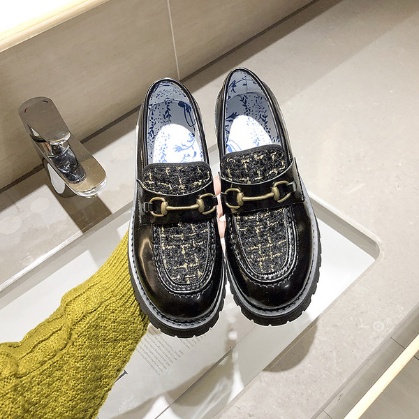 Model nou de mocasini casual dama cu decor metalic