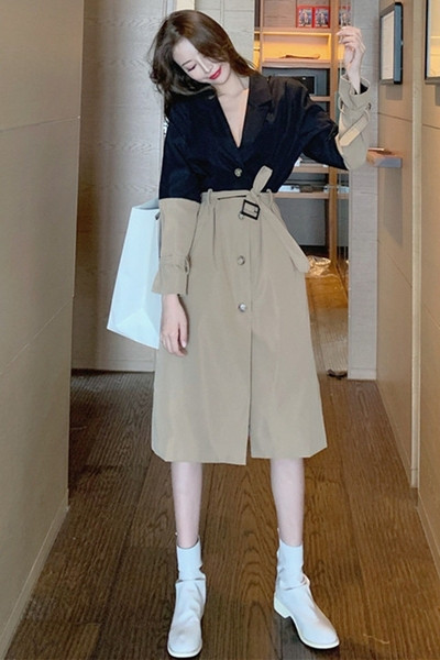 Jachetă de primăvară de damă în două culori, cu centură și nasturi