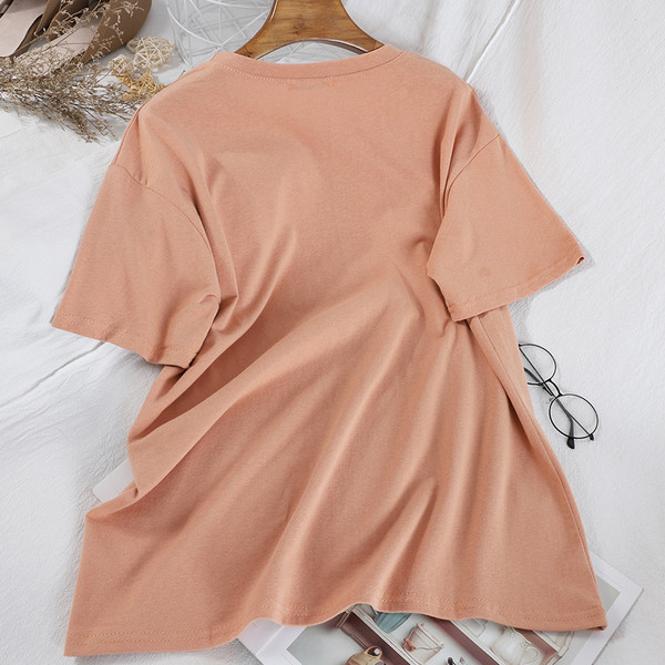 Tricou casual dama model larg cu decolteu oval si broderie florala