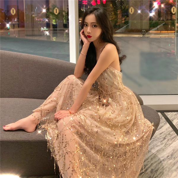 Rochie lunga de dama cu spatele gol si paiete