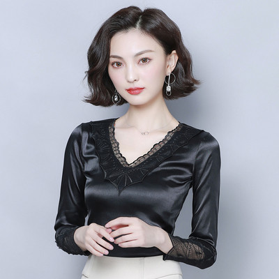 Ženska svilena bluza sa špic izrezom i dugim rukavima