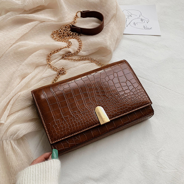 Geantă de damă modernă din piele ecologică cu lanț metalic lung