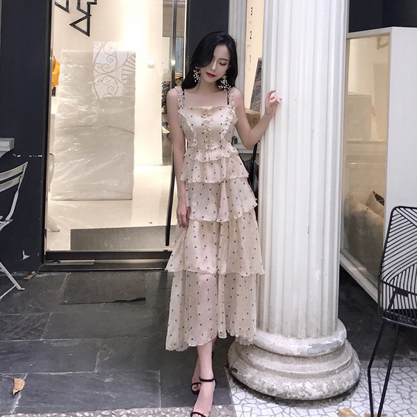 Rochie lungă de damă cu buline cu bretele largi