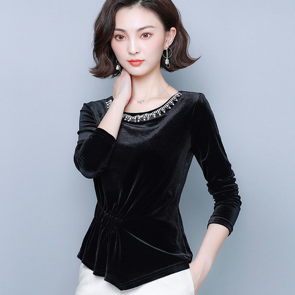 Modern női bársony blúz gyöngyökkel és kerek nyakkivágással