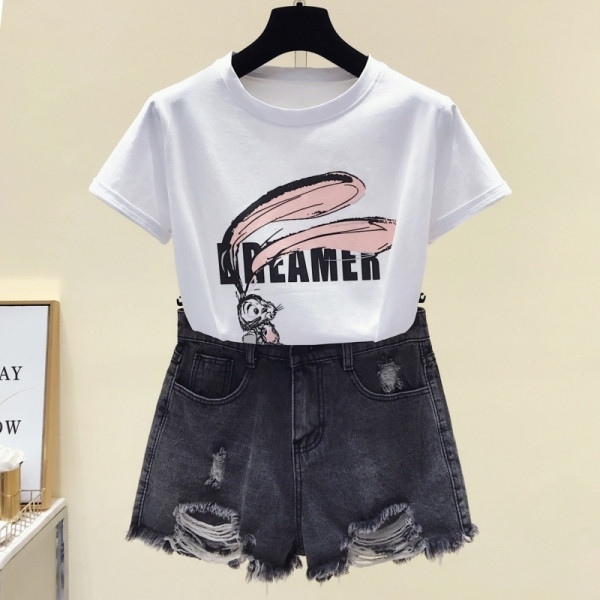 Modern női póló nyúl rátéttel, fehér színben