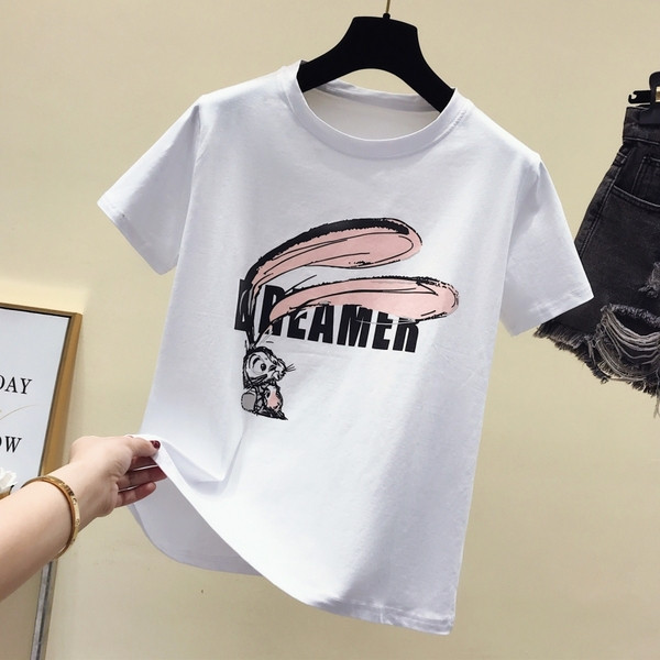 Modern női póló nyúl rátéttel, fehér színben