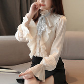 Cămașă elegantă de damă cu guler înalt și bucle