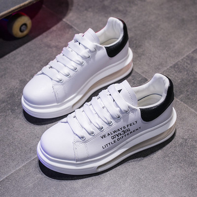 HIT Tenisi dama cu talpa inalta si inscriptii