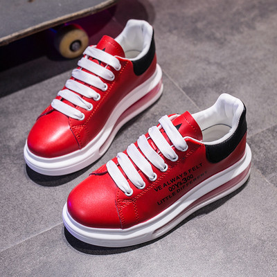 HIT Tenisi dama cu talpa inalta si inscriptii