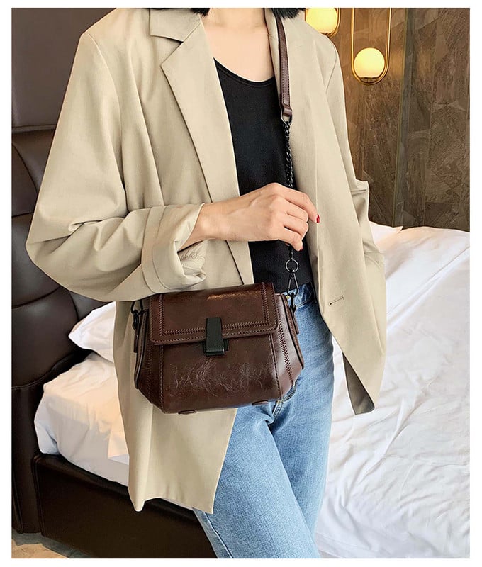 Geanta casual dama din piele ecologica cu lant tip maner lung