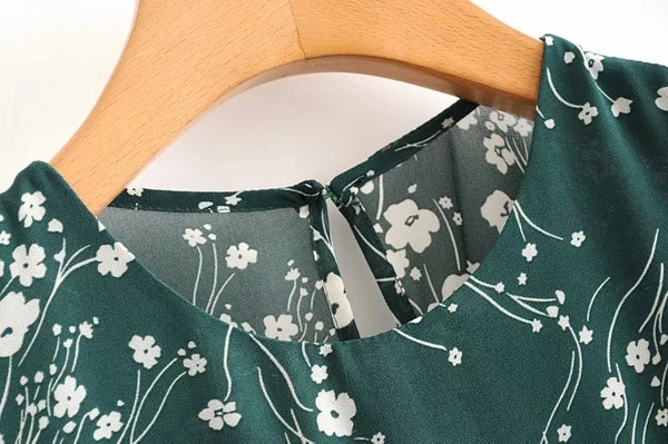 Rochie de dama model nou cu maneci scurte si decolteu oval